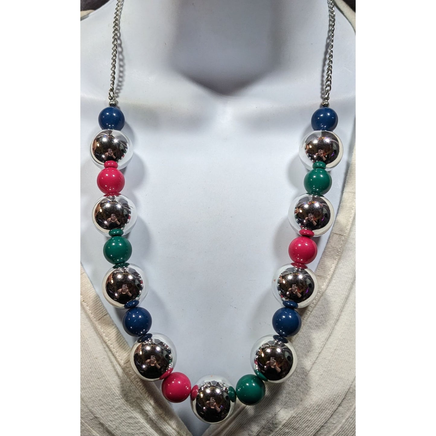 Paparazzi Top Pop Silver Tone And Multi Color Beaded Necklace
