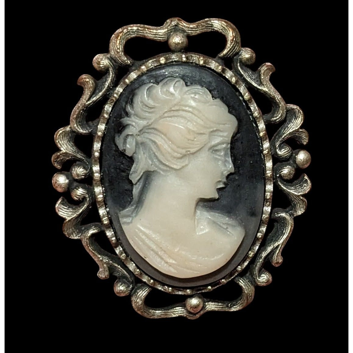 Vintage Victorian Style Black And White Cameo Brooch