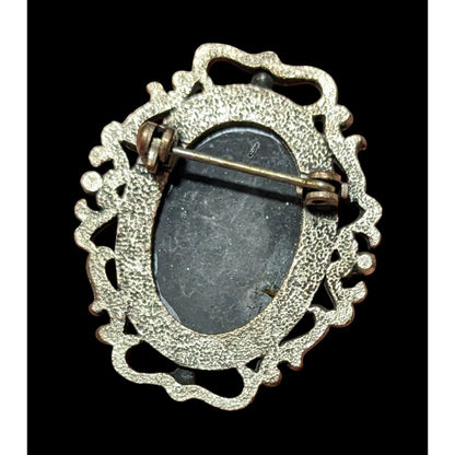 Vintage Victorian Style Black And White Cameo Brooch