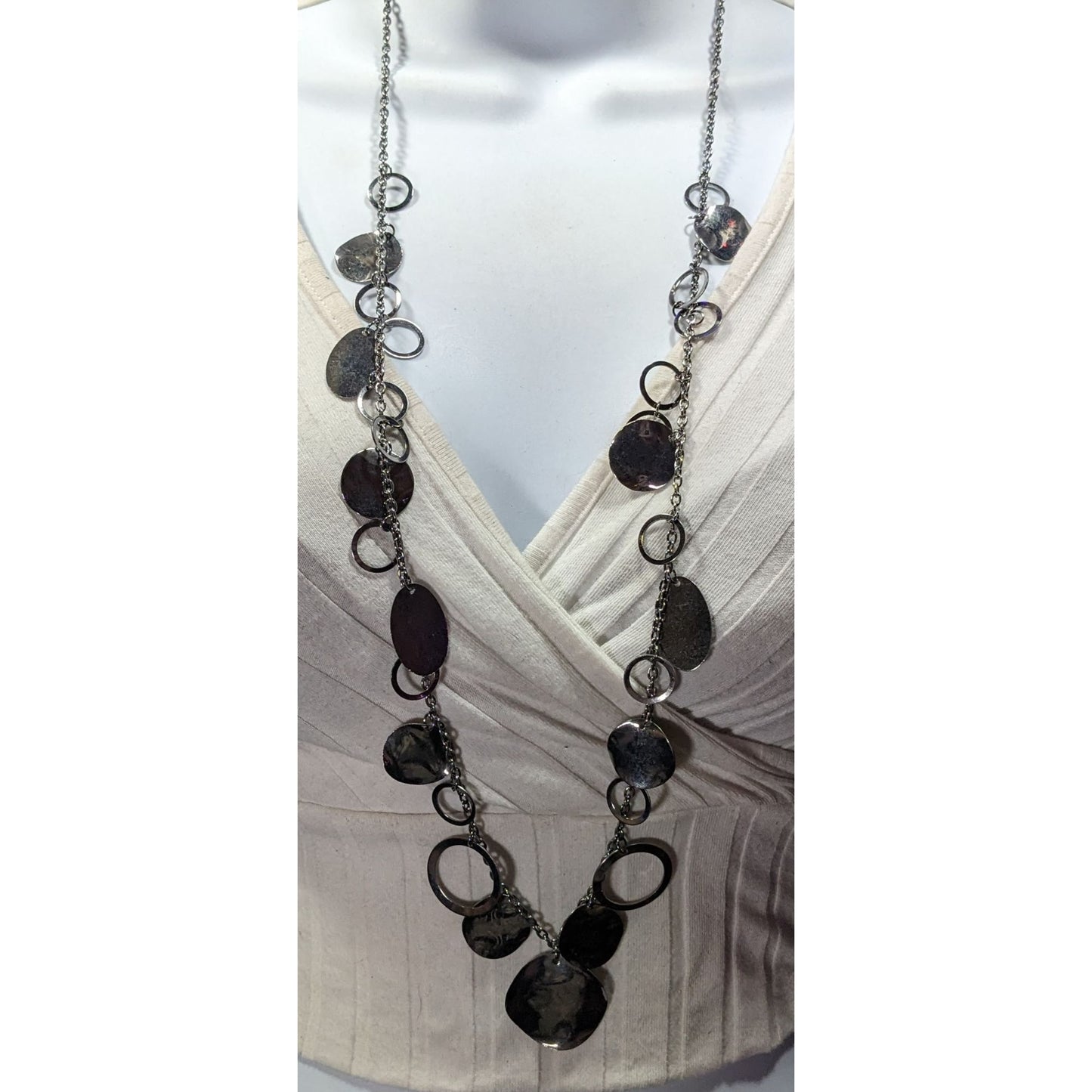 Jingling Disc And Open Circle Charm Silver Tone Necklace