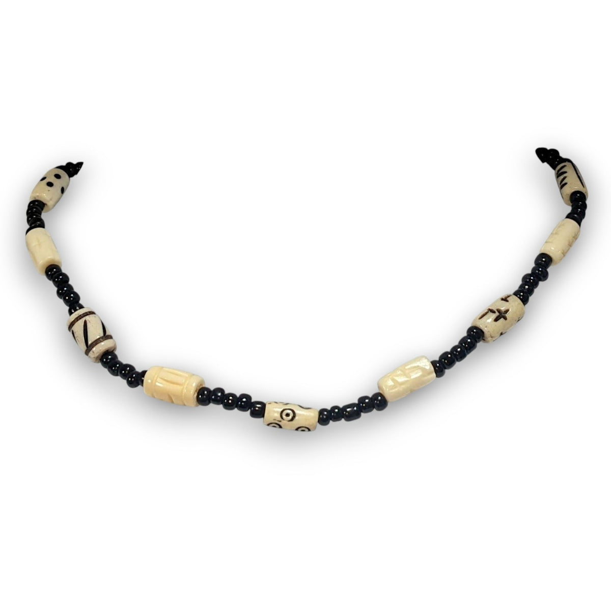 Vintage Boho Tribal Black Cream Carved Bead Choker Necklace 14 Inch