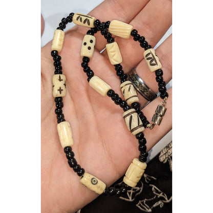 Vintage Boho Tribal Black Cream Carved Bead Choker Necklace 14 Inch