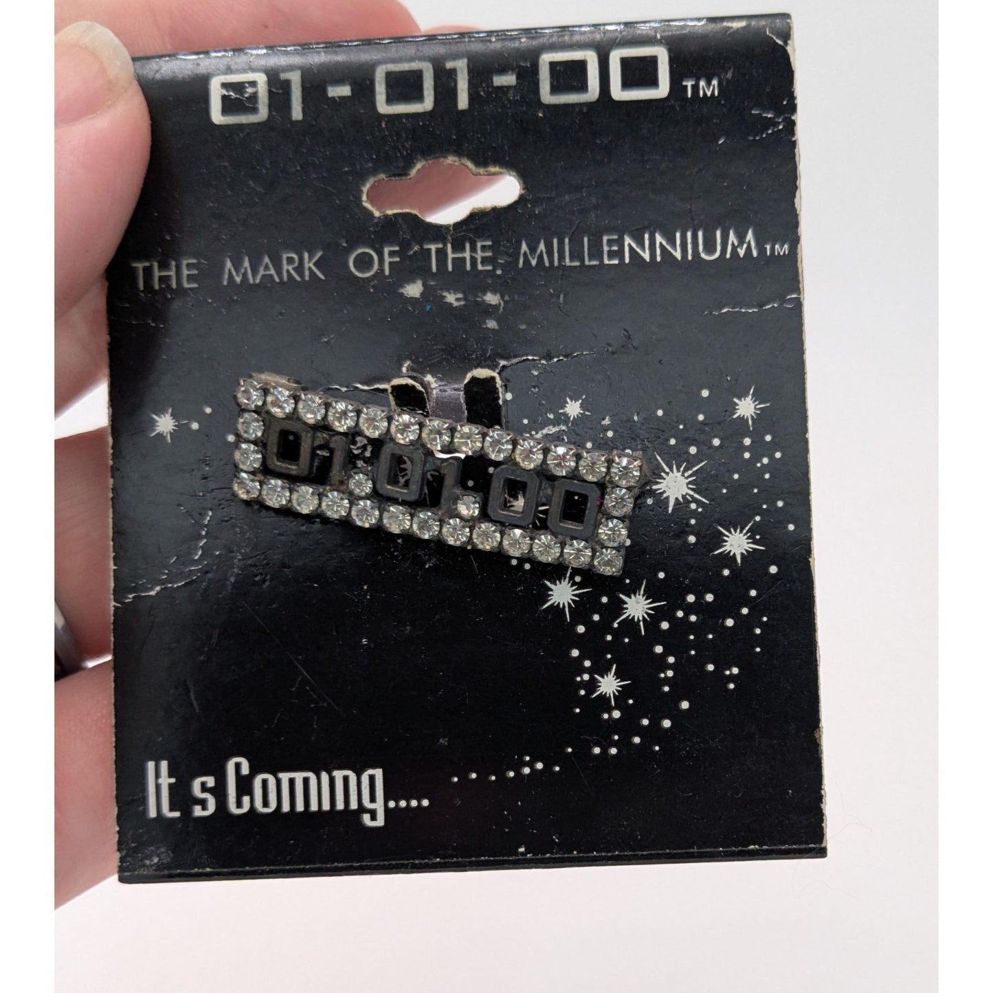 Y2K Grunge Retro Vintage "Mark Of The Millennium" "01-01-00" Rhinestone Countdown Brooch Pin