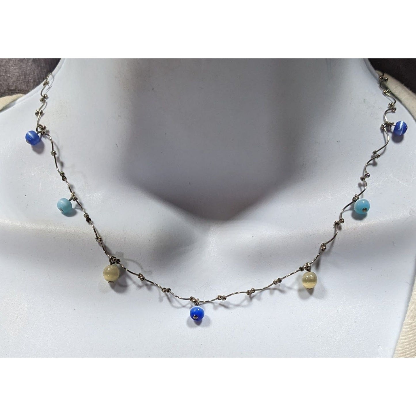 Retro Blue And Yellow Cateye Beaded Silver Tone Wiggly Chain Necklace