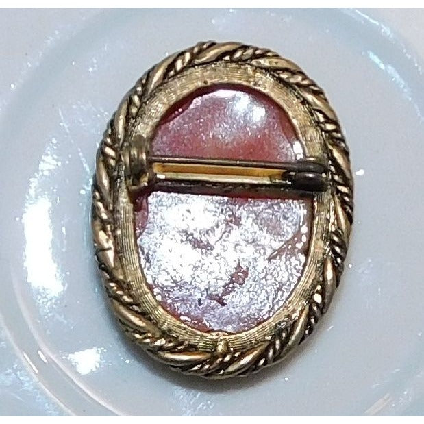 Vintage Victorian Pink And White Profile Cameo Brooch