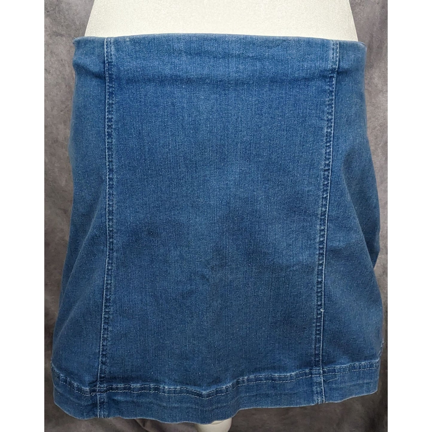 BDG Urban Outfitters Zip Front Stretch Denim Mini Skirt