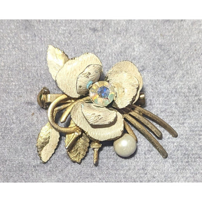 Vintage Cream And Gold Tone Whimsical Fantasy Floral Brooch