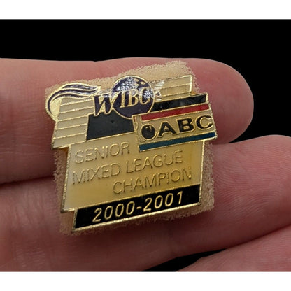 WIBC ABC Senior Mixed League Champion 2000-2001 Pin Gold Tone Vintage