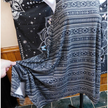 Mudd Sleeveless Handkerchief Hem Dress Southwestern Print White And Navy