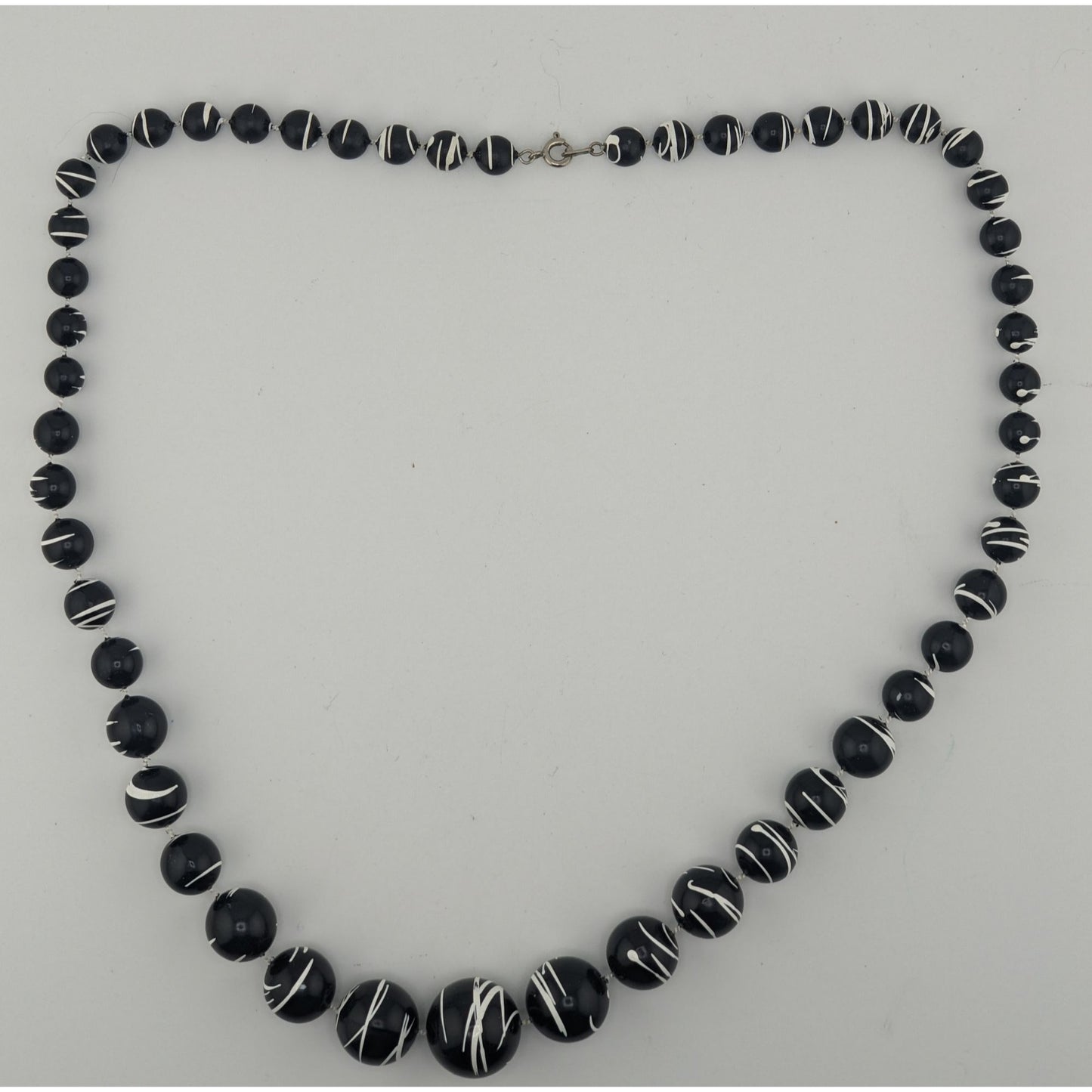 Vintage Abstract Black & White Swirl Graduated Bead Necklace
