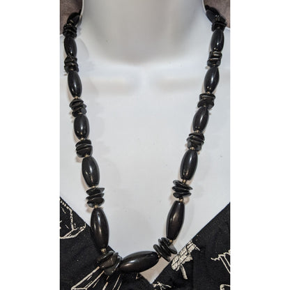 Vintage Gothic Onyx Black Beaded Necklace 23 Inch Lobster Clasp