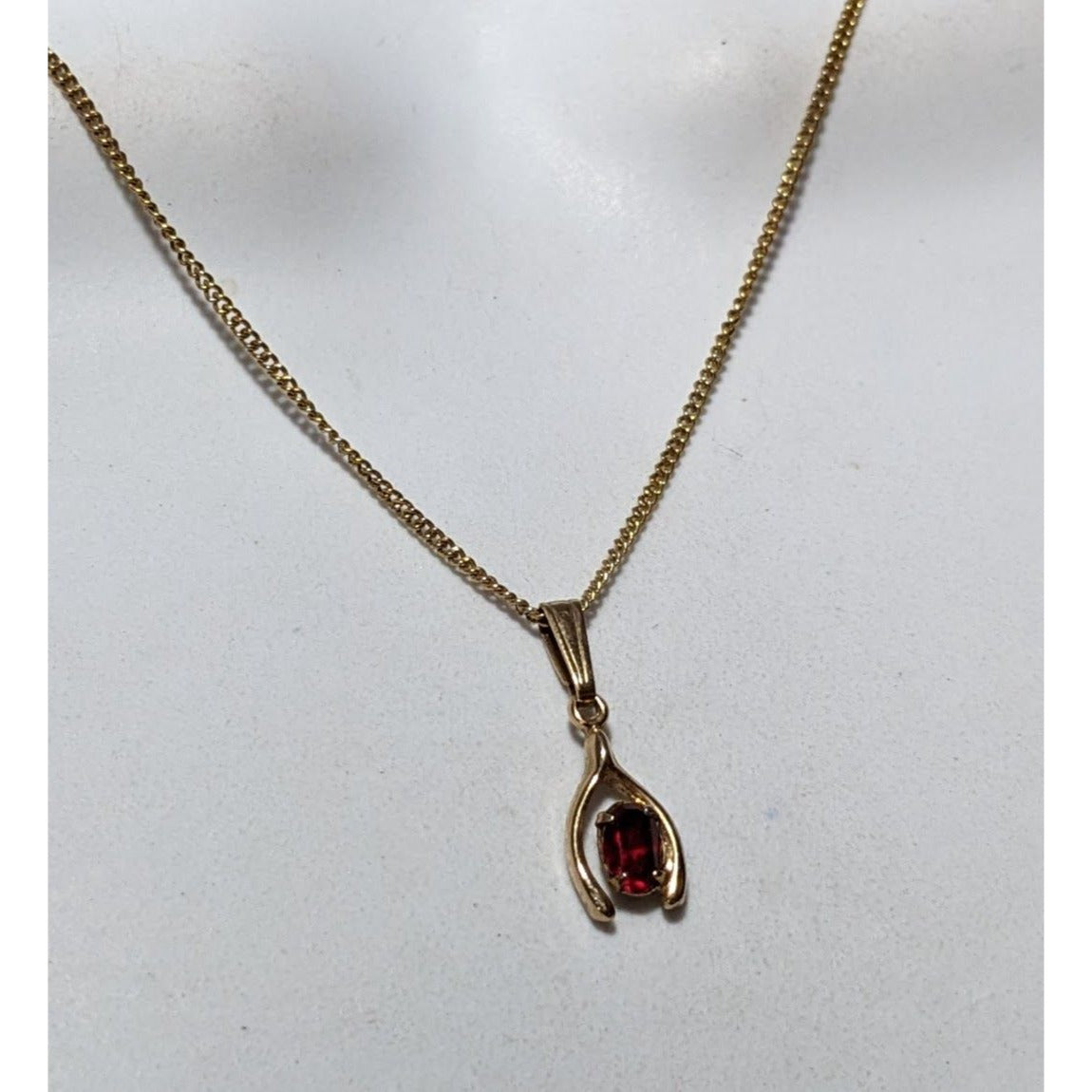 Vintage Minimalist Red And Gold Gemmed Wishbone Necklace