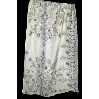 Eren Akesuar Paisley Print Scarf Lightweight 71"x27" Elegant Black & White Design