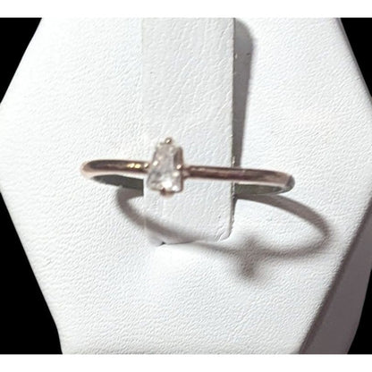 Minimalist Rose Gold Cubic Zirconia Ring Size 6 3/4