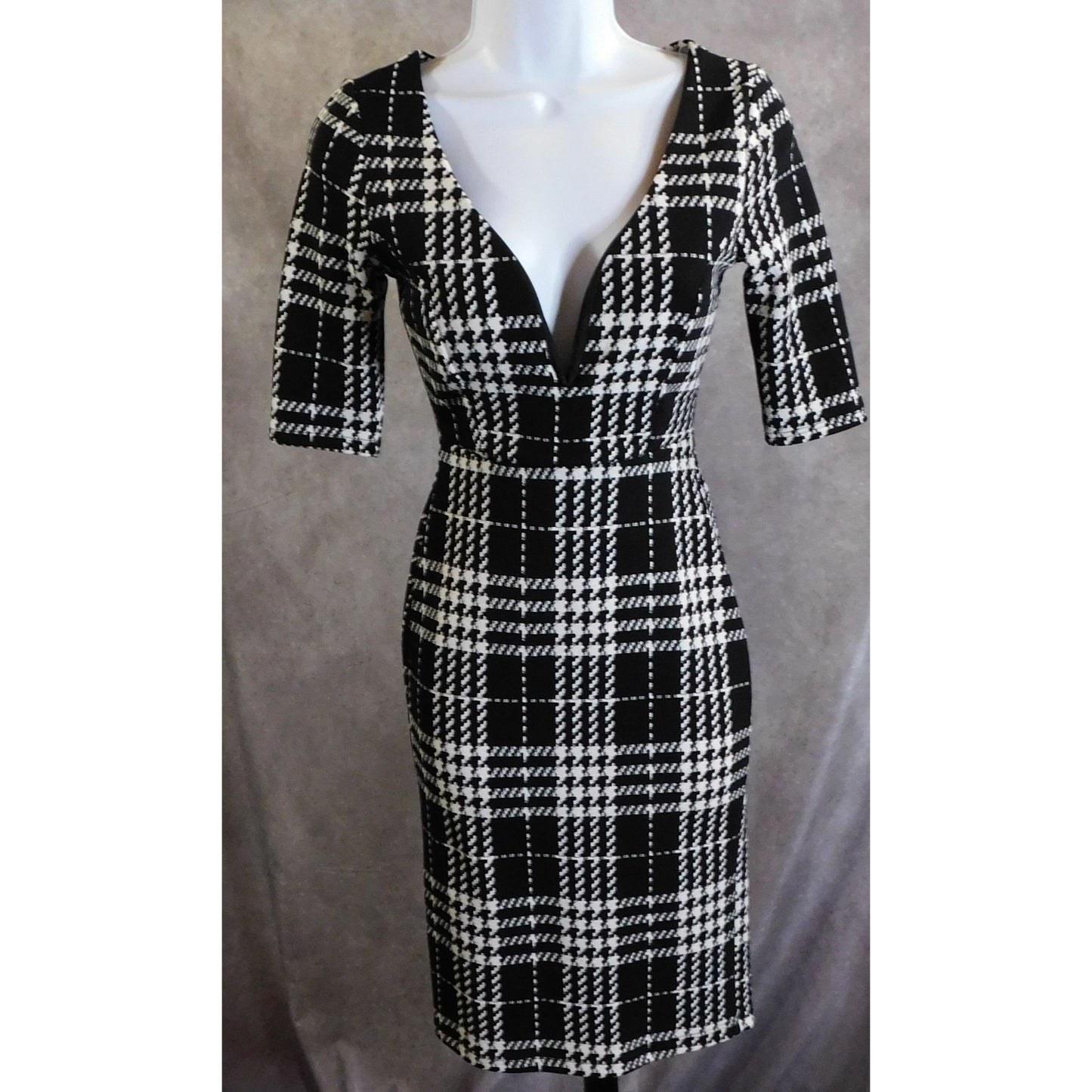 A'Gaci Black And White Fusion Dress NWT