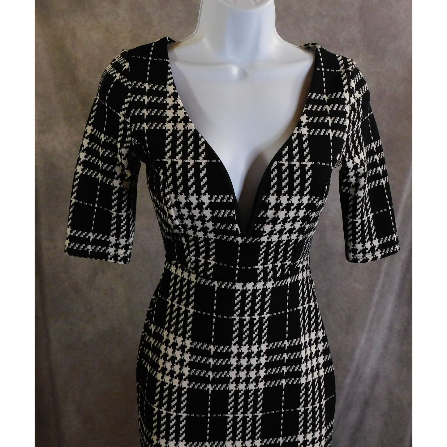 A'Gaci Black And White Fusion Dress NWT