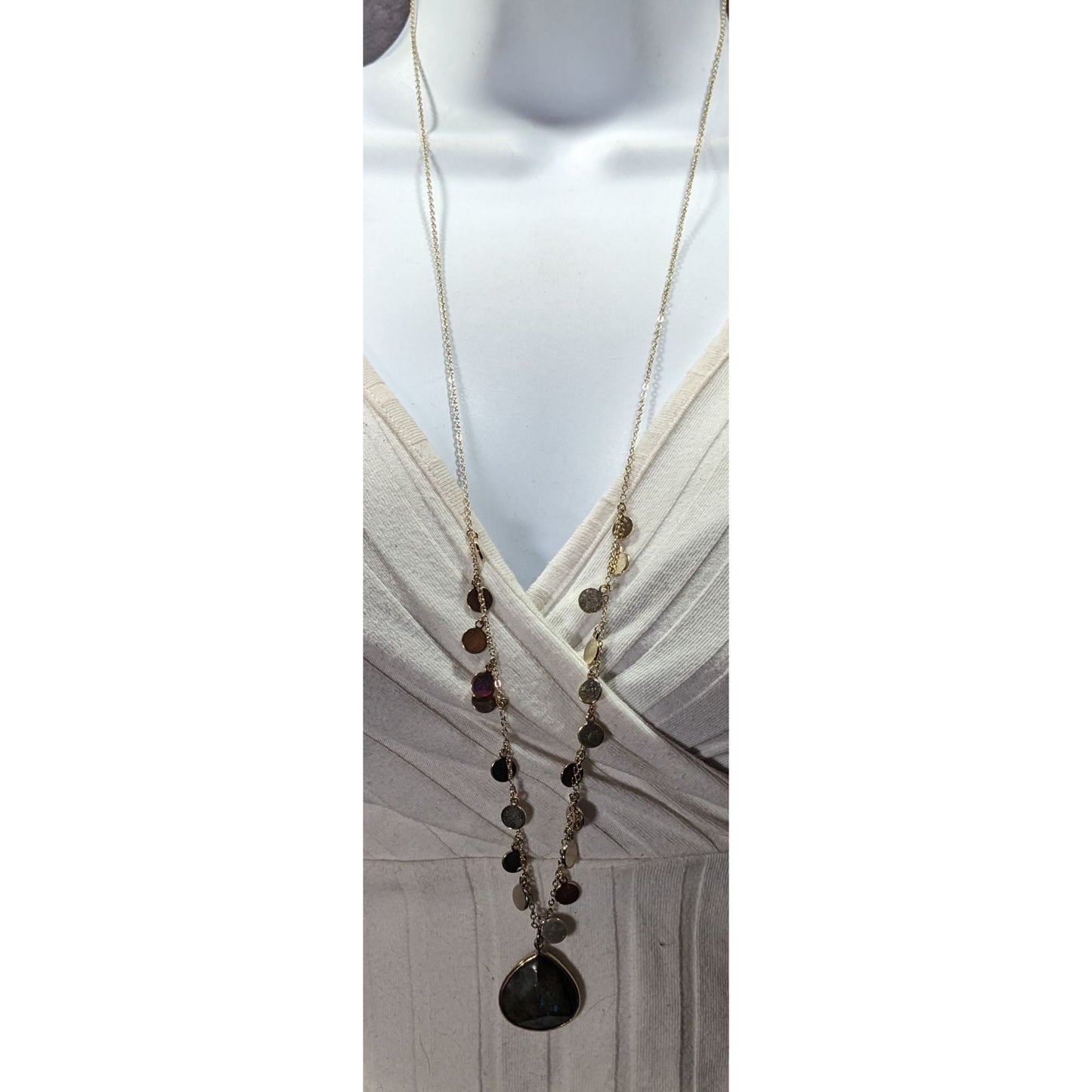 Boho Chic Gold Tone Charm Necklace With Teardrop Labradorite Pendant