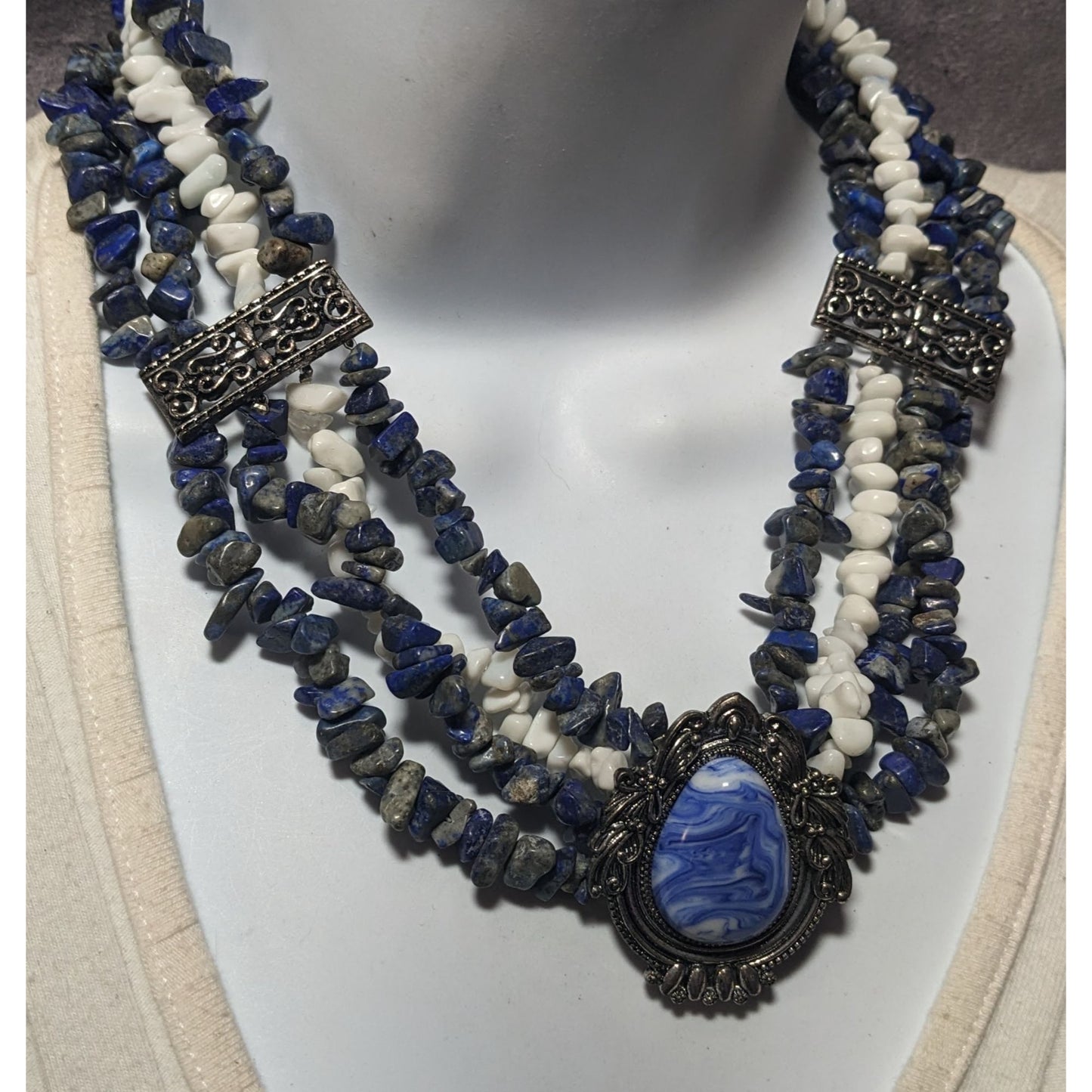 Vintage Novadab Blue And White Stone Chip Sodalite Chunky Necklace