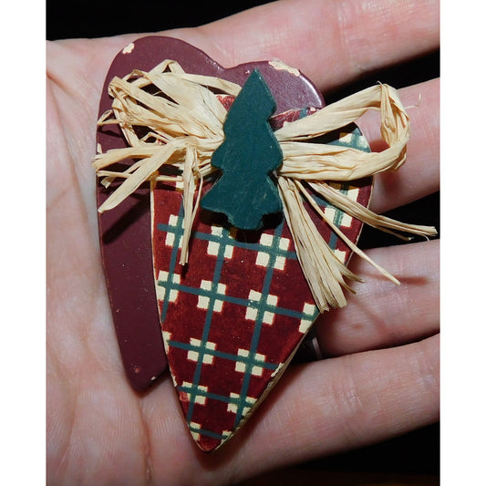 Rustic Cottagecore Wood Heart Christmas Brooch