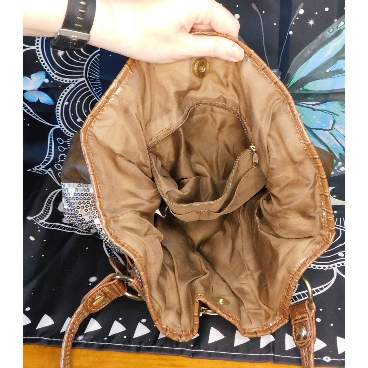 Patchwork Glam Shoulder Bag With Sequin And Glitter Accents