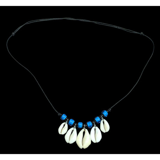 Vintage 90s Mermaidcore Beachy Cowrie Shell And Blue Glass Necklace