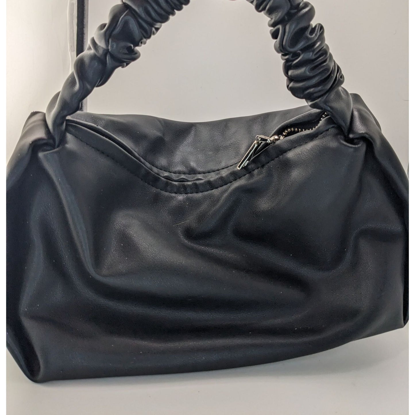 Black Faux Leather Scrunch Handle Shoulder Bag With Zipper Closure