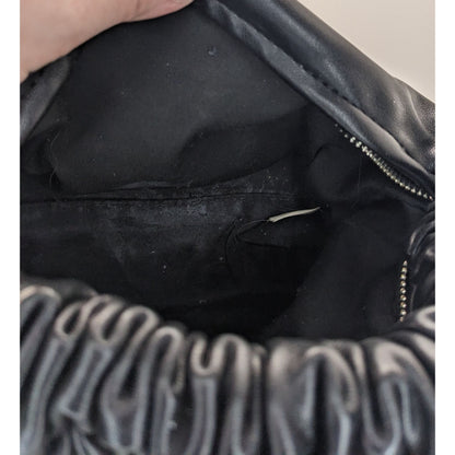 Black Faux Leather Scrunch Handle Shoulder Bag With Zipper Closure