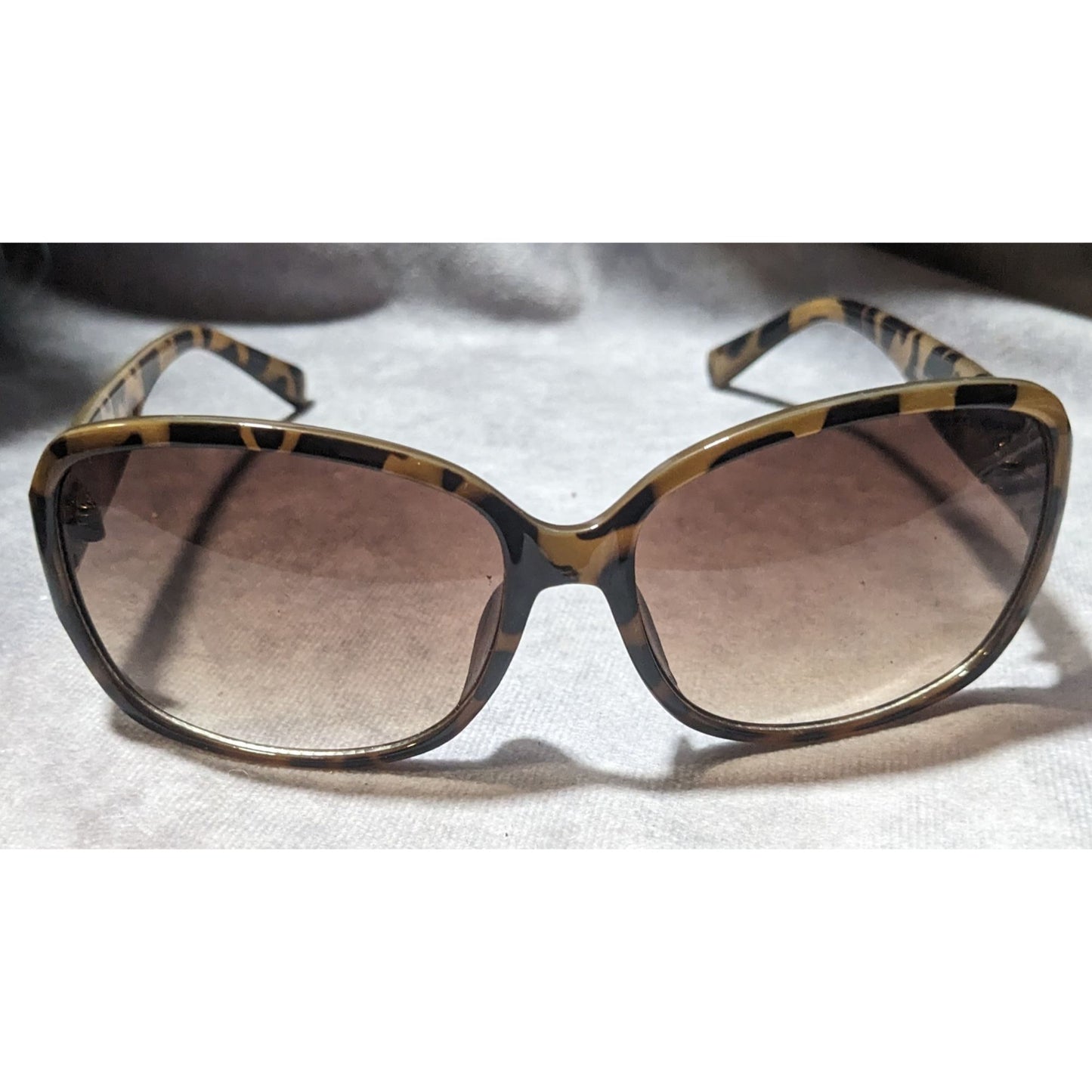 Liz Cialborne Rhinestone Tortoise Sunglasses