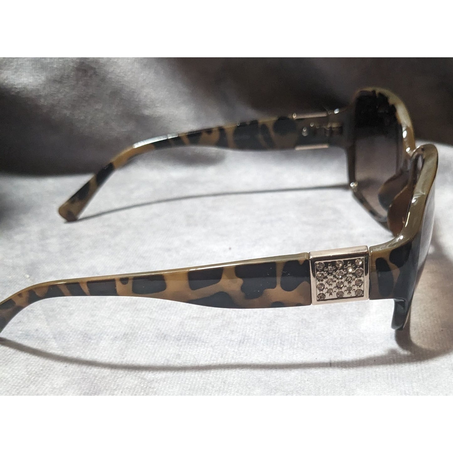 Liz Cialborne Rhinestone Tortoise Sunglasses