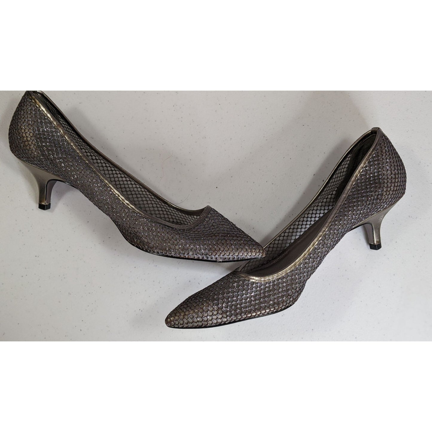 Adrianna Papell Melody Glitter Pumps Metallic Mesh 2-Inch Heel Size 11M