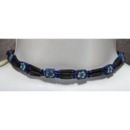 90s Blue Floral Beaded Beachy Choker Necklace