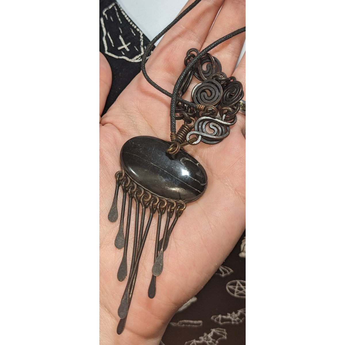 Vintage Artisan Boho Brutalist Black Stone Metal Fringe Necklace 18 Inch