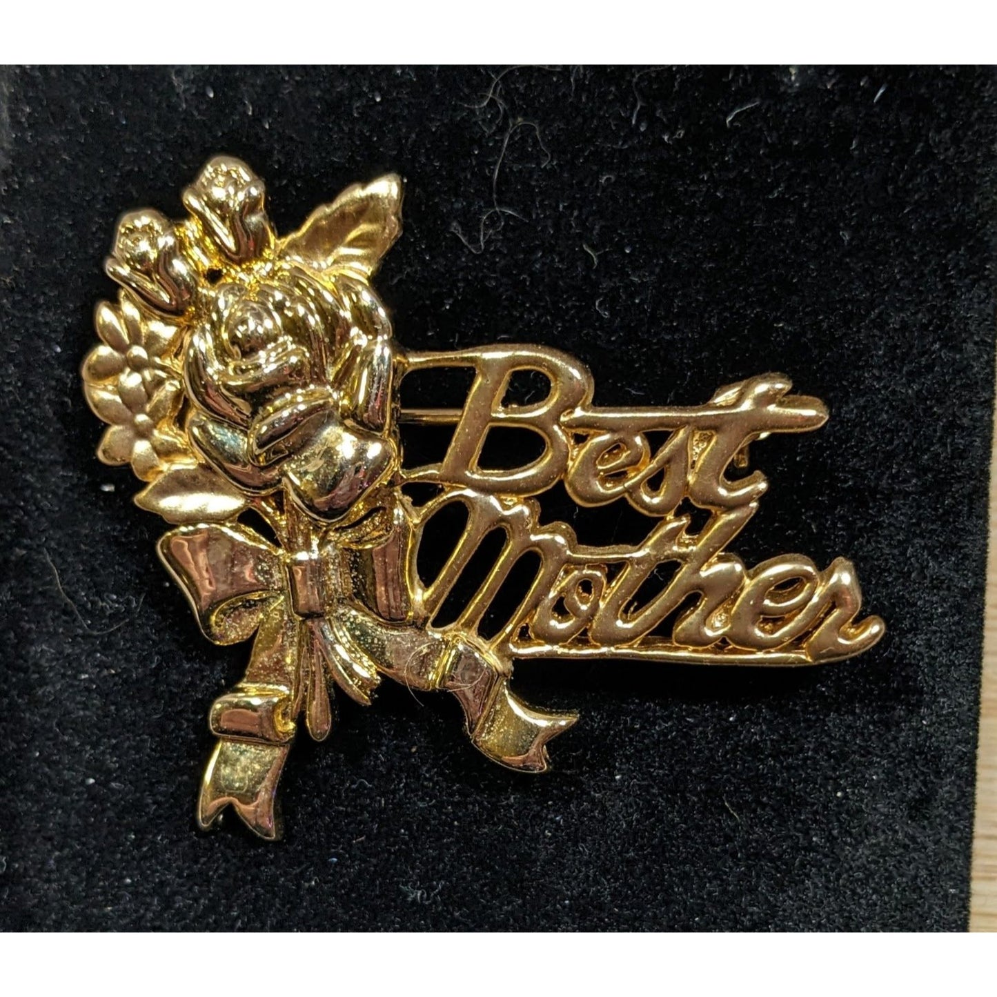 Vintage Danecraft Best Mother Gold Tone Floral Brooch