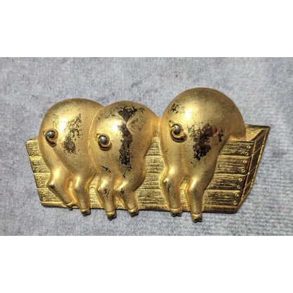 Vintage Jonette Jewelry Three Pigs In a Trough Gold Tone Brooch