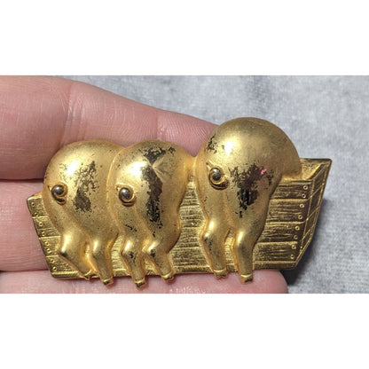 Vintage Jonette Jewelry Three Pigs In a Trough Gold Tone Brooch