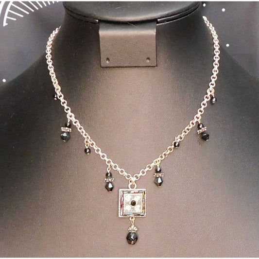 Premier Designs Aurora Borealis Pendant Necklace