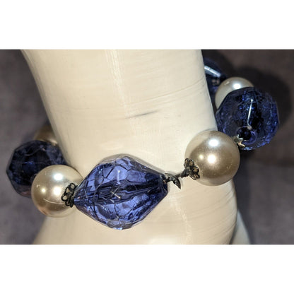 Y2K Coquette Laila Rowe Blue Crackle Bead Faux Pearl Stretch Bracelet
