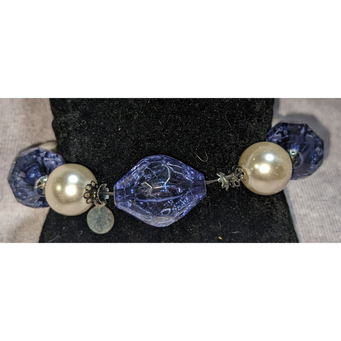 Y2K Coquette Laila Rowe Blue Crackle Bead Faux Pearl Stretch Bracelet