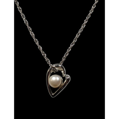 Romantic Abstract Heart Pendant Necklace With Pearl Accent