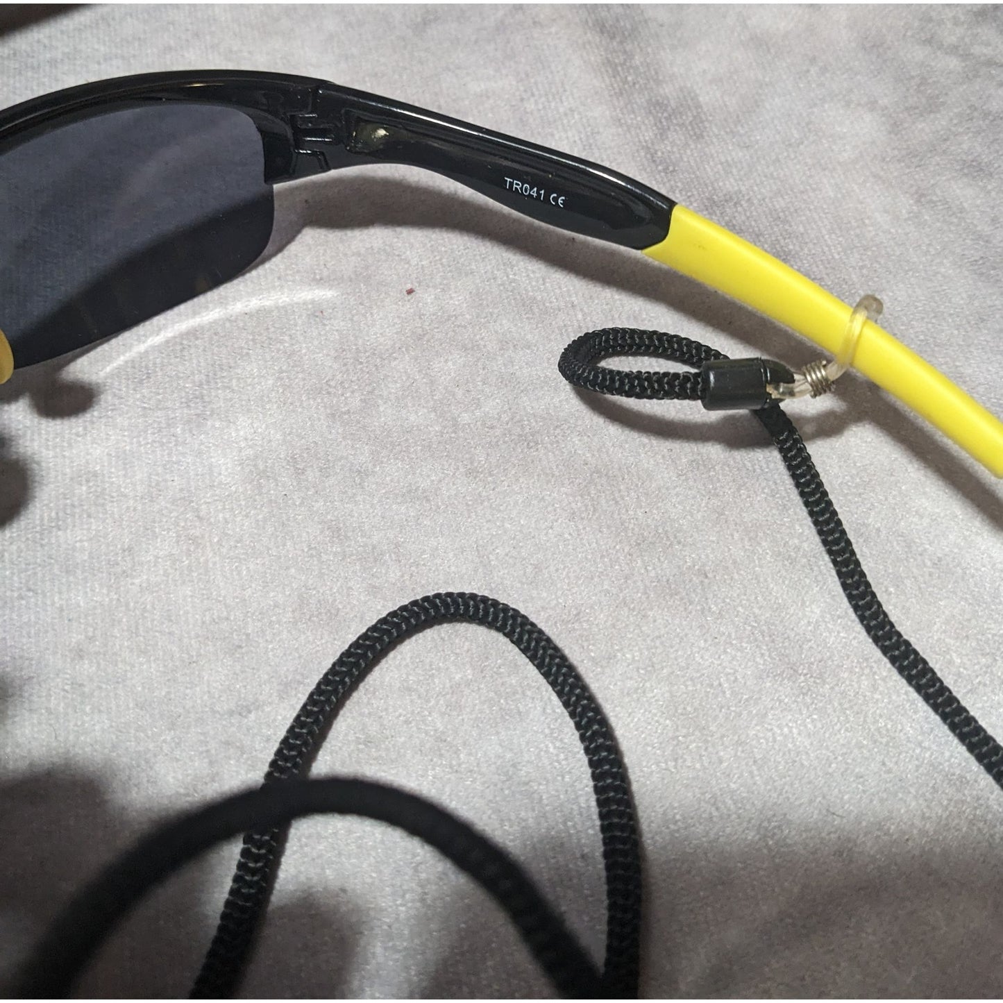 Torege Sports Black And Yellow Sunglasses With Cord