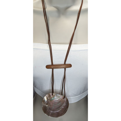 Boho Coastal Shell Wood Brown Satin Cord Pendant Necklace 22 Inch Like New