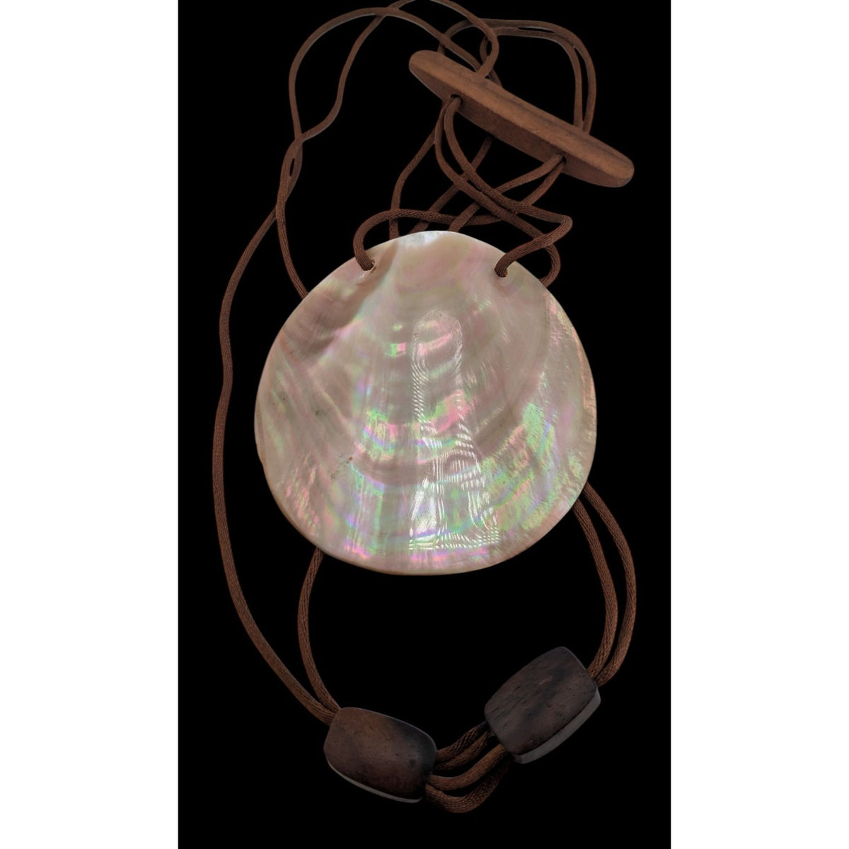 Boho Coastal Shell Wood Brown Satin Cord Pendant Necklace 22 Inch Like New