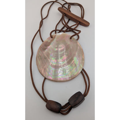 Boho Coastal Shell Wood Brown Satin Cord Pendant Necklace 22 Inch Like New