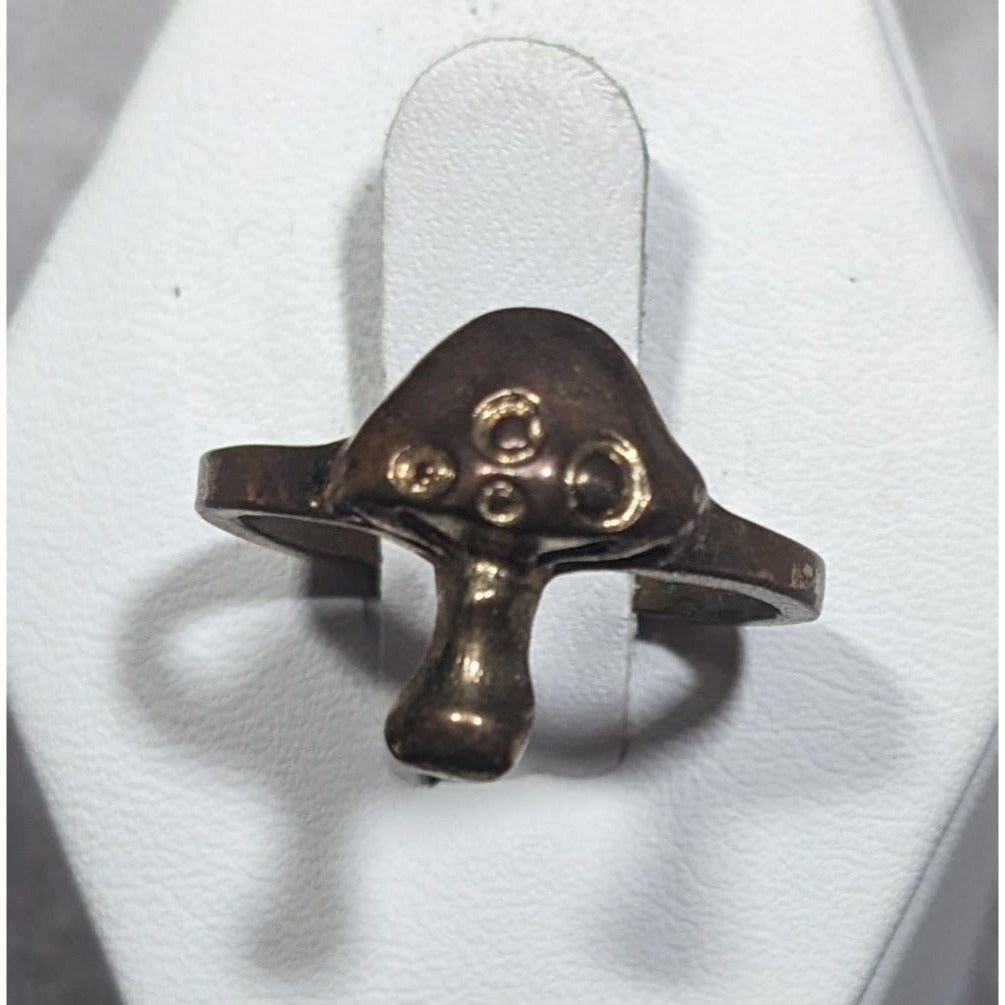 Fairycore Antiqued Bronze Tone Mushroom Ring Size 7