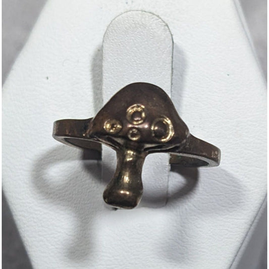 Fairycore Antiqued Bronze Tone Mushroom Ring Size 7