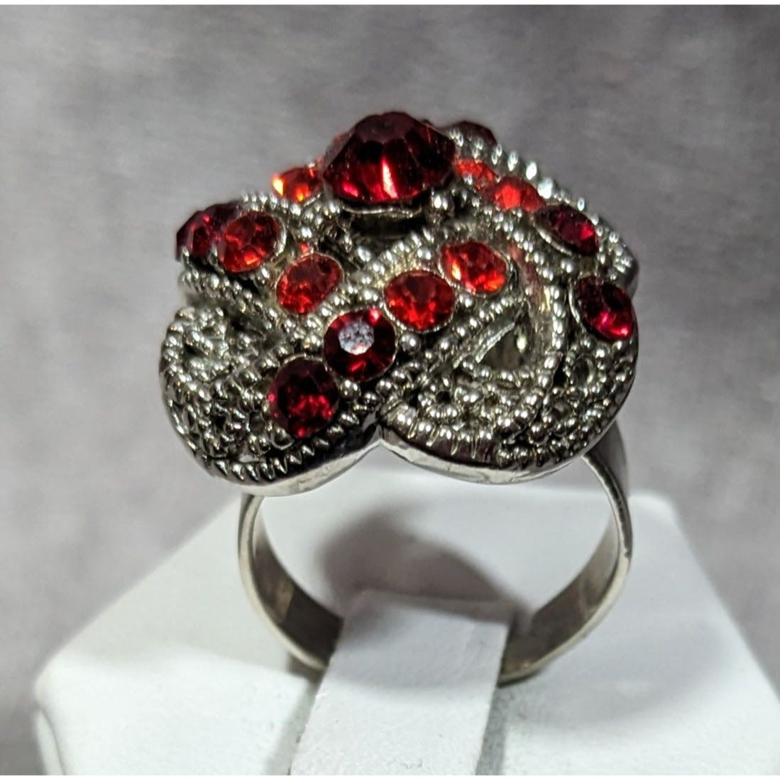 Gothic Vampire Knot Ring Silver Tone With Red Stones Adjustable Size 7