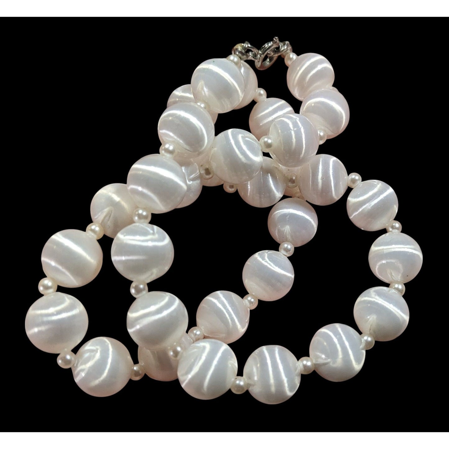 Vintage Silk-Look White Elegant Beaded Necklace