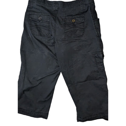 Lee Stretch Black Capri Pants Size 12M Casual Button Pocket Design