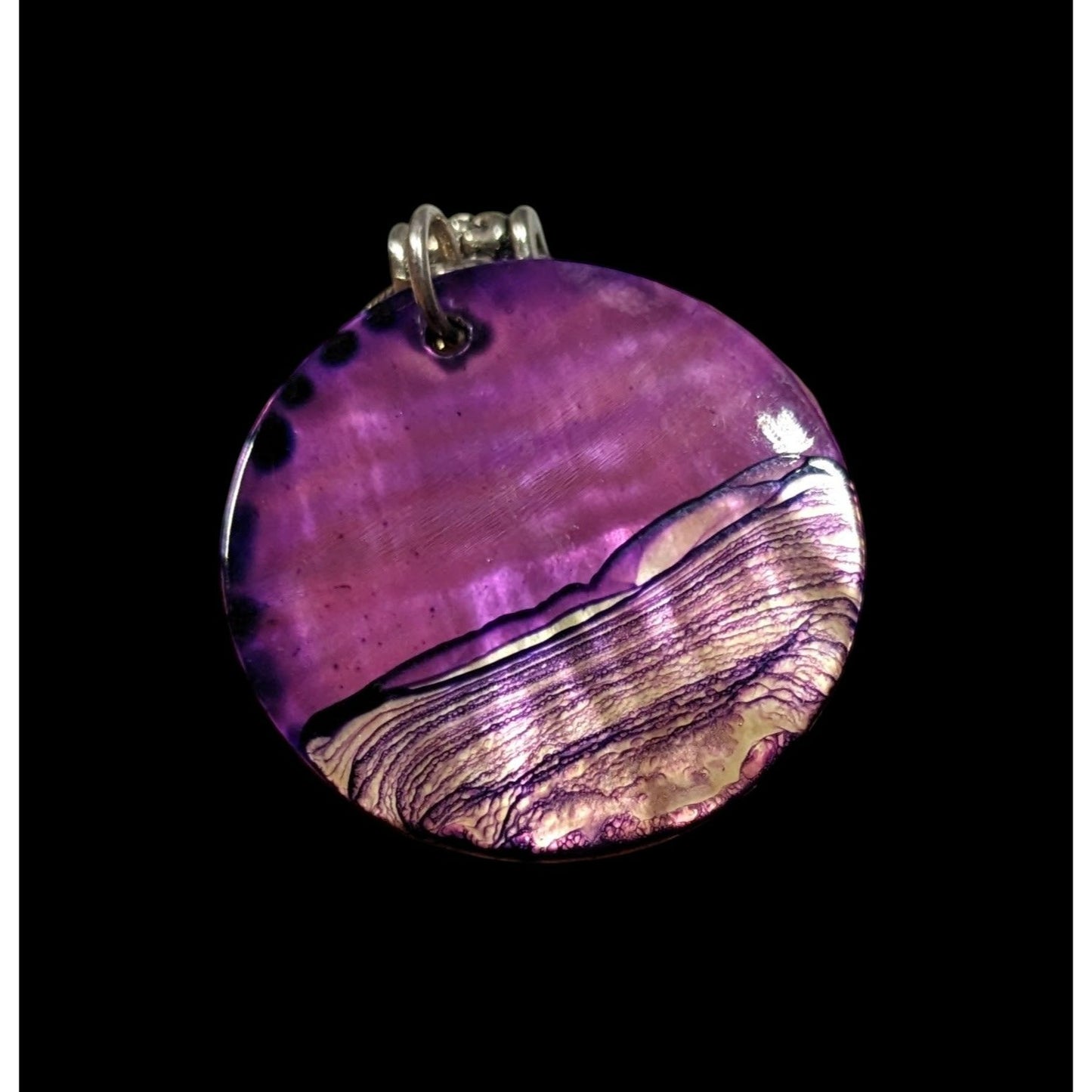 Artisan Signed Dyed Purple Shell Disc Necklace