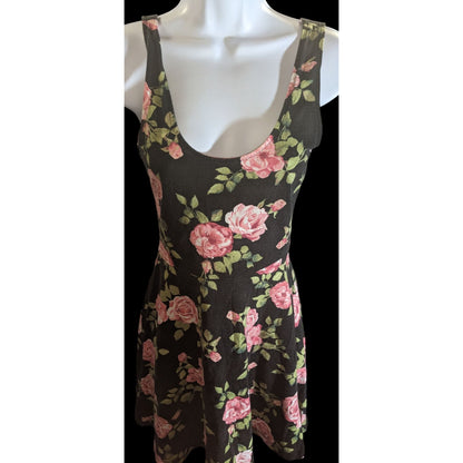 Forever 21 Black & Pink Floral Skater Dress Size Small Sleeveless 34" Shoulder To Hem
